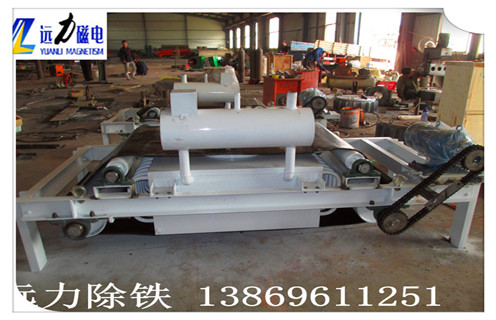 油冷自卸式电磁除铁器,使用厂家在选型时为什么会感觉很难？远力除铁器厂家给您解惑