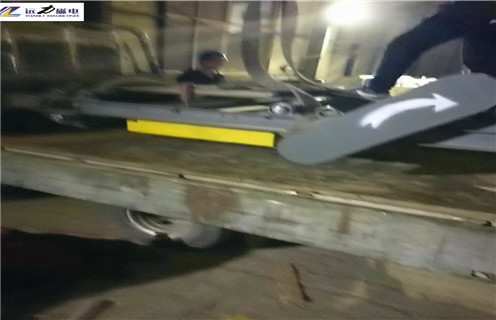 电磁除铁器，自卸式电磁除铁器，自卸式电磁除铁器安装视频