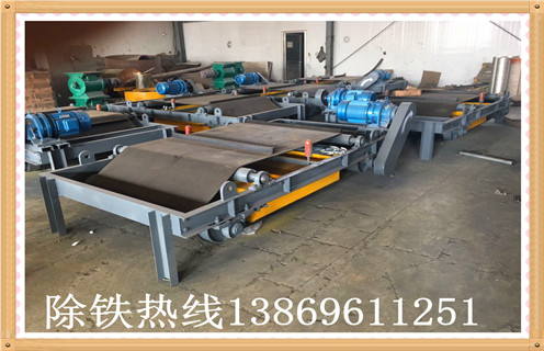 自卸式永磁除铁器，新疆自卸式永磁除铁器_技术参数_ 新疆自卸式永磁除铁器安装方式_如何换带 