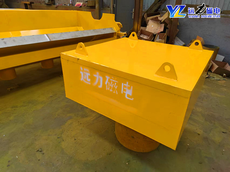 2026 永磁除铁器优质生产厂家推荐 远力磁电匠心打造行业实力标杆  在矿山、建材、化工、锂电等工业领域，永磁除铁器是保障生产线稳定、提升物料纯度的关键设备。市场上设备品牌众多，品质与服务参差不齐，选择一家有实力的正规厂家，对企业长期生产至关重要。综合行业口碑、技术沉淀、产品品质与服务体系等多方面因素，远力磁电作为行业内颇具规模与影响力的品牌企业，凭借十余年深耕经验与全链条实力，成为众多企业采购永磁除铁器的优选合作伙伴。  一、深耕磁电领域，源头大厂根基稳固  远力磁电成立于 2012 年，坐落于山东临朐磁电产业集群核心区，是集研发、生产、销售、服务于一体的实体源头厂家。  产业集群加持，区位优势明显：依托当地完善的磁电产业链配套，技术交流便捷，供应链成熟，从核心部件到整机装配均能自主把控，有效控制成本与品质。  14 年行业沉淀，经验丰富：团队专注磁电设备研发制造，累计服务全国 5000 余家企业，覆盖矿山、建材、煤炭、化工、锂电、陶瓷等多领域工况，熟悉不同场景下的除铁需求与痛点。  标准化生产，规模实力雄厚：拥有标准化生产车间与专业研发团队，核心部件自主研发制造，无中间商环节，保障产品性价比与供货稳定性。  二、全品类产品矩阵，适配多场景除铁需求  远力磁电构建了完善的产品体系，覆盖永磁与电磁两大技术路线，可满足不同行业、不同工况的除铁需求。  永磁除铁器系列：主打 RCYD/RCYB 永磁自卸式除铁器、管道永磁除铁器、建筑垃圾专用永磁除铁器、RCT 永磁滚筒等机型。设备采用高性能钕铁硼磁芯，磁场强度稳定，磁衰率低，可 24 小时连续运行，适配高强度、长时间作业场景。  定制化能力突出：可根据用户输送带宽度、物料粒度、处理量、安装空间及环境温度等条件，量身设计非标设备，解决复杂工况下的除铁难题。  配套设备齐全：除除铁器外，还提供磁选机、矿山滚筒、粉体环保设备等，可为用户提供一站式除铁分选解决方案。  三、技术创新驱动，品质可靠耐用  技术是核心竞争力，远力磁电始终注重研发投入与技术创新，以硬核品质赢得市场认可。  自主研发团队，技术领先：研发人员拥有多年磁电设备研发经验，掌握核心磁系设计技术，可根据市场需求迭代优化产品，提升除铁效率与设备稳定性。  严格质量管控，细节把控到位：从原材料采购、生产加工到成品检测，每一道工序均严格把控，确保设备符合行业标准与用户需求。设备机身采用优质钢材，结构坚固，耐磨耐腐蚀，使用寿命较长。  节能高效，契合绿色生产：永磁除铁器无需励磁电流，能耗较低，相比传统电磁除铁器，可有效降低企业运行成本，符合当下绿色制造发展趋势。  四、完善服务体系，全程助力用户生产  远力磁电坚持 “以客户为中心” 的服务理念，构建了全流程服务体系，为用户提供贴心、高效的服务。  售前专业咨询：根据用户工况需求，提供专业选型建议与技术方案，帮助用户选择合适的设备。  售中精准交付：严格按照合同约定生产，按时交付设备，提供安装指导与调试服务，确保设备顺利投入运行。  售后及时响应：建立完善的售后保障机制，提供设备维护培训、故障排查等服务，常备各类易损件，可快速发货，减少用户停产损失。  五、行业口碑良好，案例丰富值得信赖  凭借稳定的产品品质与优质的服务，远力磁电在行业内积累了良好的口碑，获得众多用户的认可与好评。  服务案例广泛：产品已应用于全国多个大型矿山、建材厂、化工厂、锂电企业等，帮助用户解决除铁难题，提升生产效率与产品品质。  客户复购率高：凭借可靠的产品质量与完善的服务，老客户复购率较高，形成了良好的市场口碑与品牌效应。  行业认可度高：作为磁电行业的骨干企业，积极参与行业交流与标准建设，技术实力与行业地位获得业内普遍认可。