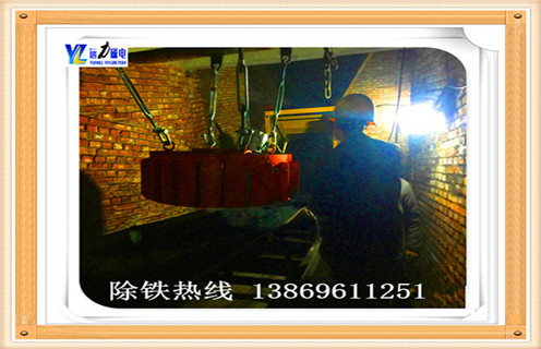 　现在干式电磁除铁器在很多地方都有着或大或小的用处，既然应用广泛，那么有问题是不可避免的，很多用户安装完了之后在使用过程中会遇到各种各样大大小小的问题，那么干式电磁除铁器使用过程中效果不理想是什么原因导致的呢?远力磁电小编今天告诉您 　　1.安装方面问题，干式电磁除铁器在安装的过程需要注意的细节性问题很多，如果哪个小细节被忽视了，那么就有可能导致干式电磁除铁器在工作中发挥不出最大的效果。